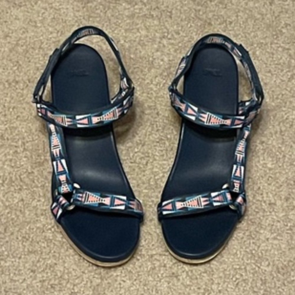 Women's Teva Wedge Sandal.  Blue.  Size 8.5.